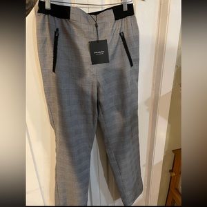 “Just Fashion Now” Dress Pants Size M